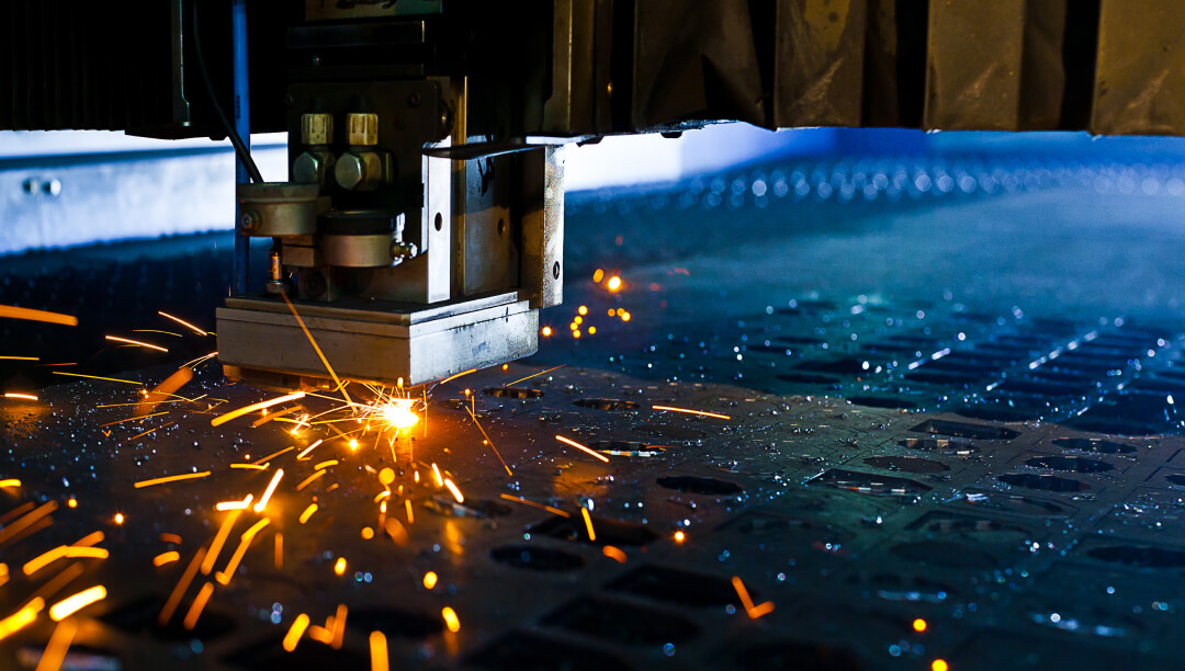 Cutting of aluminium foil